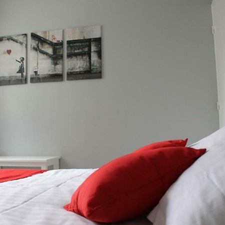 Le Petit Velotte - Un Cocon En Coeur De Ville Montbéliard Exterior foto