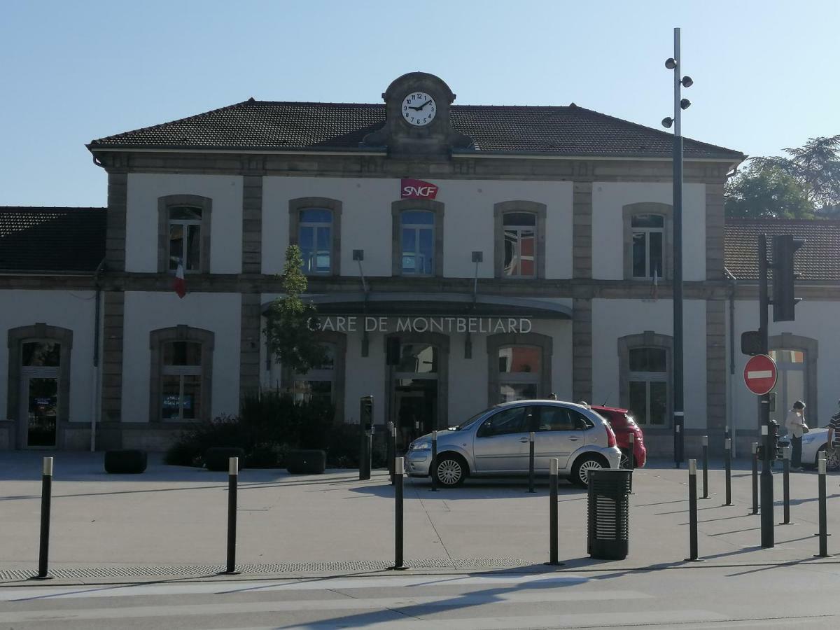 Le Petit Velotte - Un Cocon En Coeur De Ville Montbéliard Exterior foto
